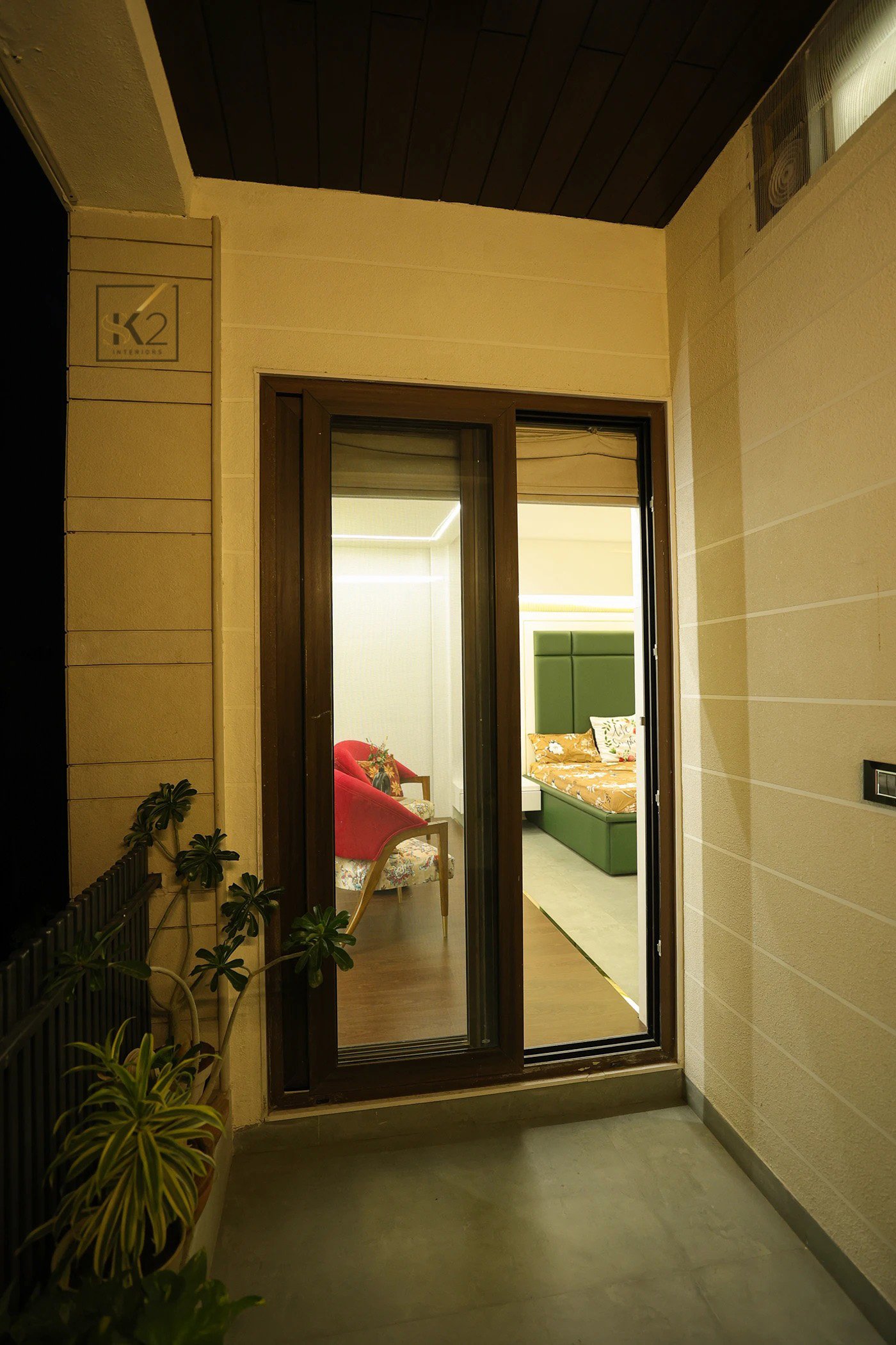 Electic Villa image 17