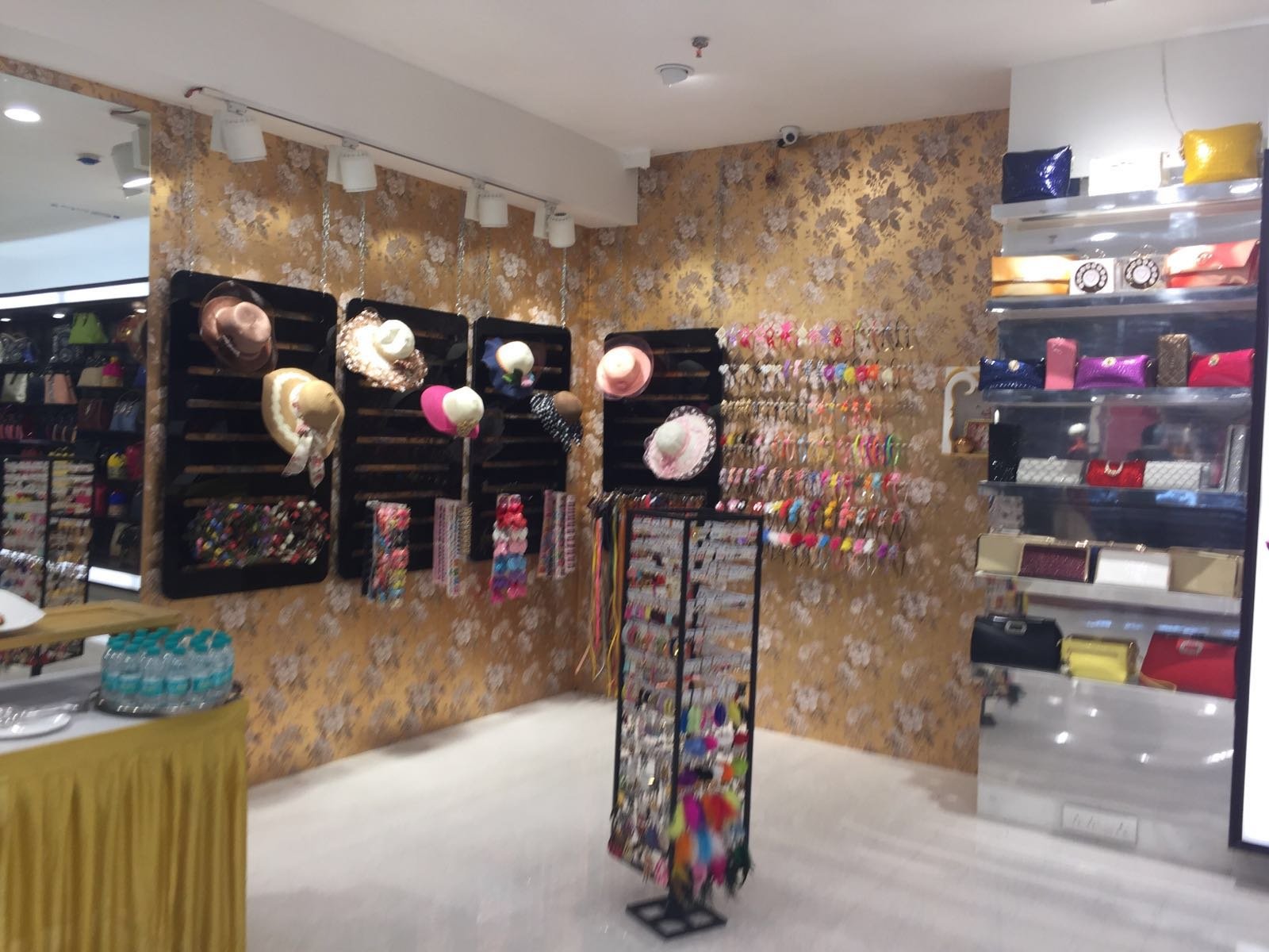 Maahera Boutique image 14