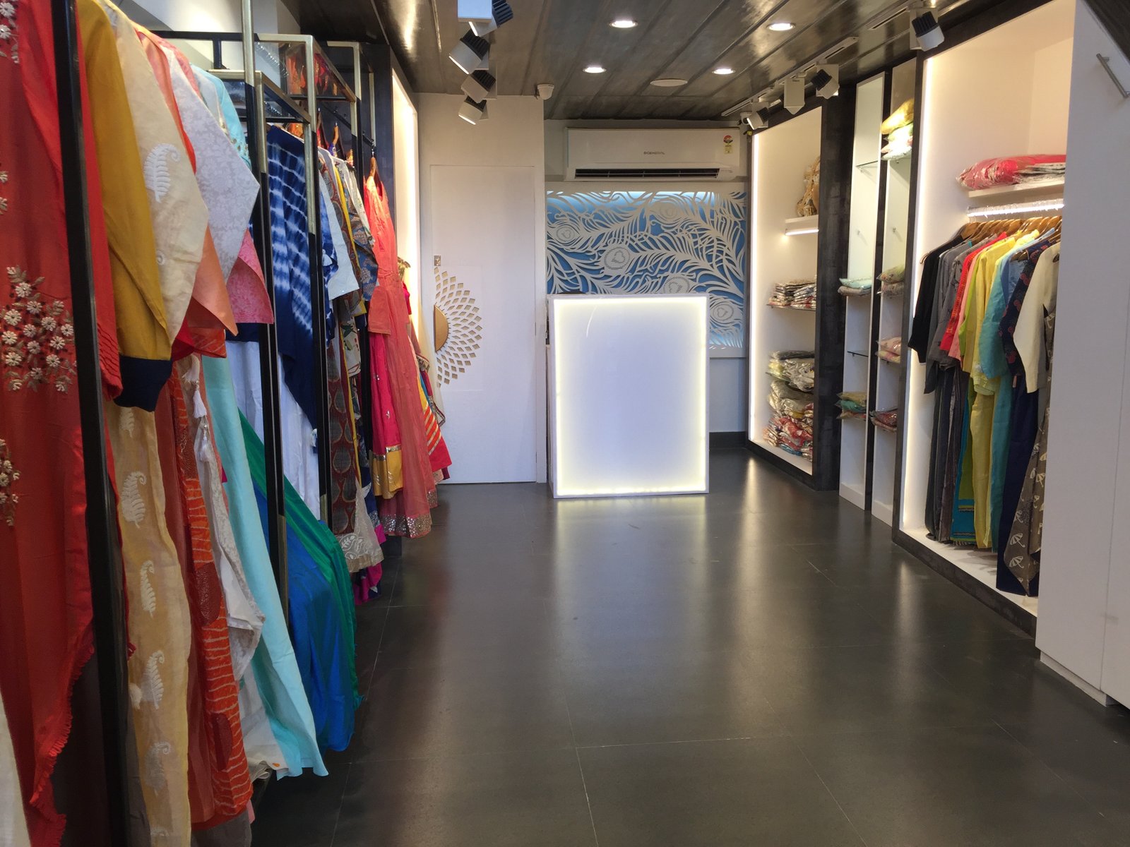 Retail Boutique image 2