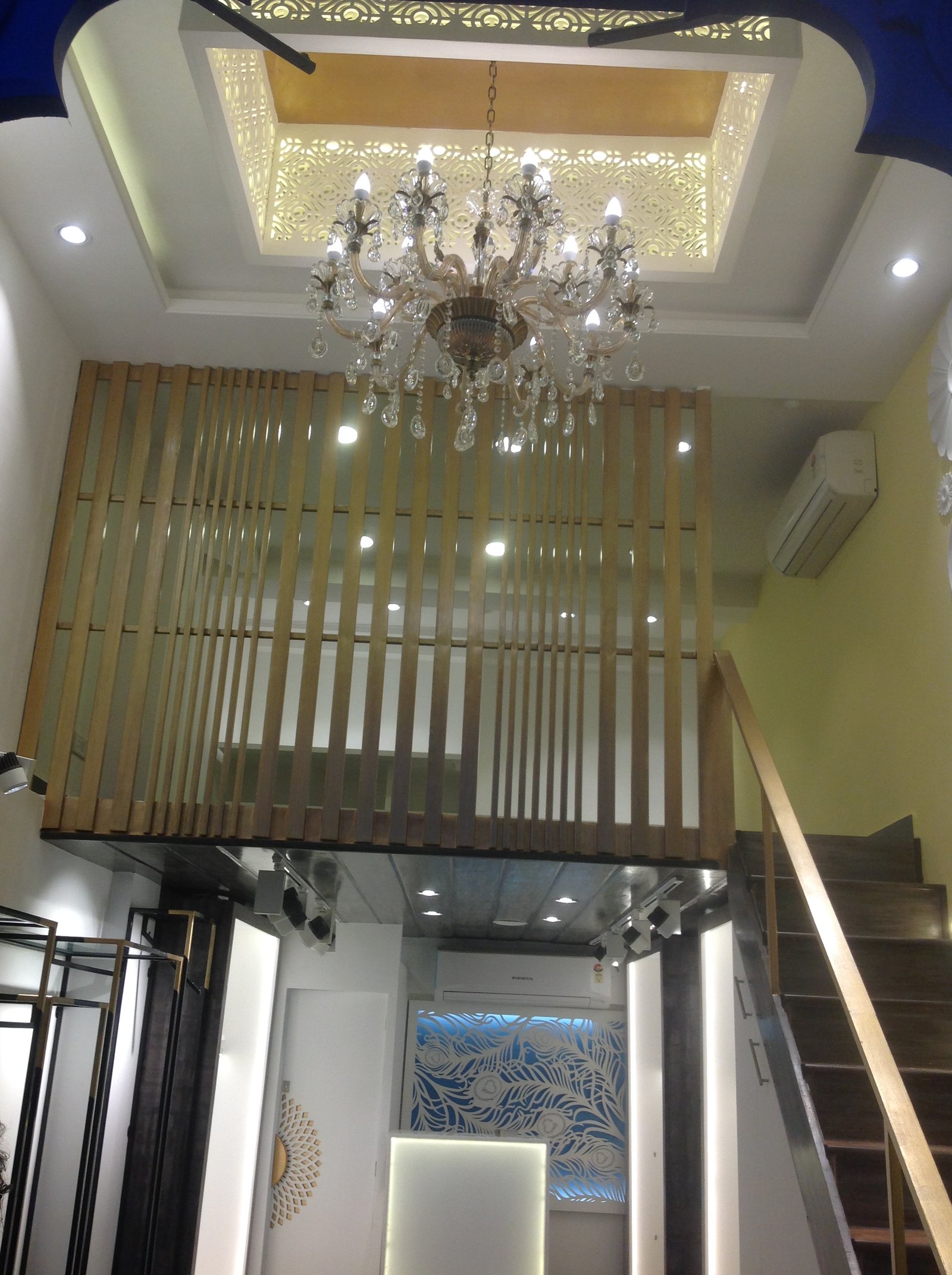 Retail Boutique image 15